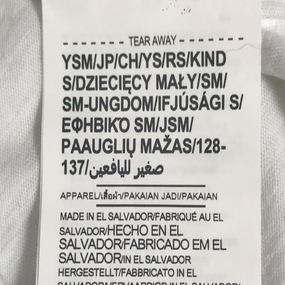 NWT Under Armour White Tee with Allover Graphics - Picture 6 of 13